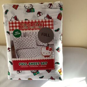 Hello Kitty and Friends Full Sheet Set. Brand New in its original packaging